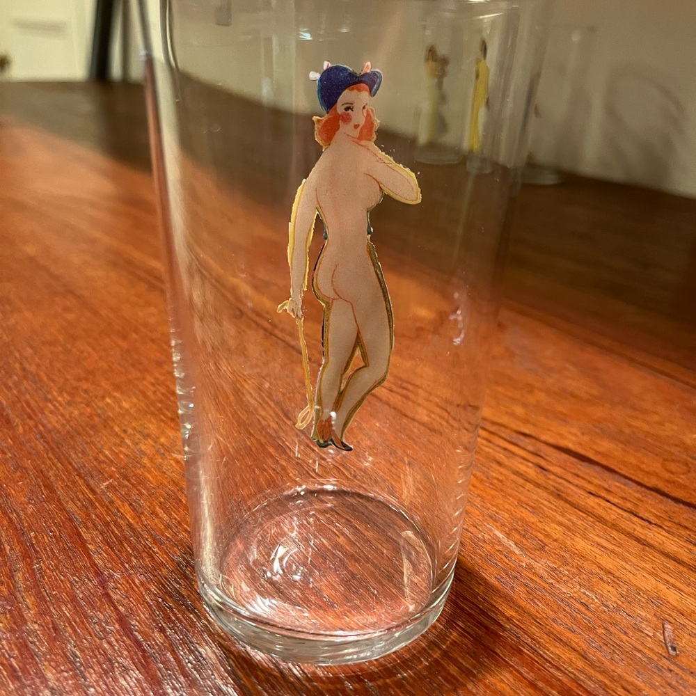 8 nude IMPECCABLE Vintage 1950s Peek-a-boo Highball Glasses
